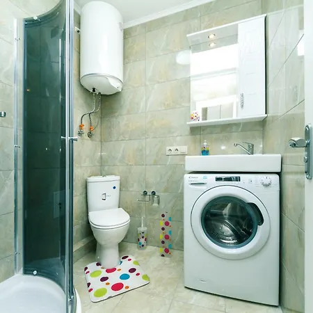 1к 20 мин от центра Apartment